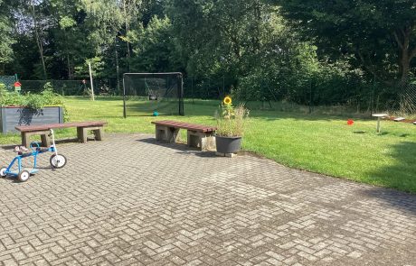 Bild außen Kita Höchstenbach - Standort Schullandheim